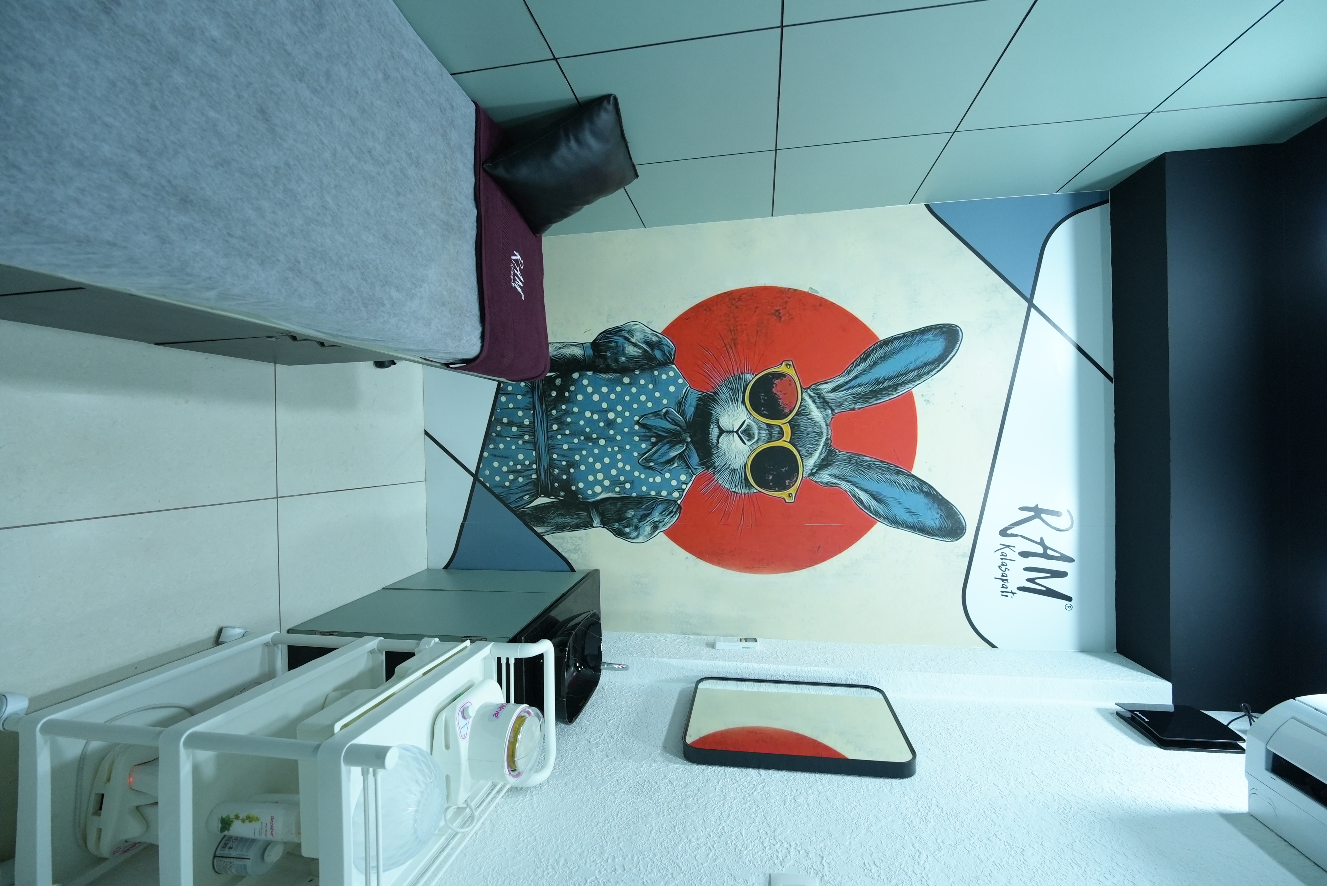 RAM KALASAPATI treatment room arranged for hair care services